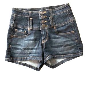 Women’s shorts
